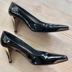 Stuart Weitzman Patent Leather Pumps